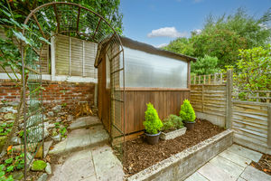 REAR GARDEN- click for photo gallery